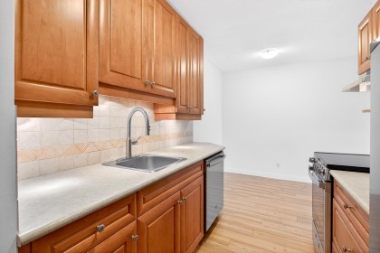 Photo 10 at 1306 - 2016 Fullerton Avenue, Pemberton NV, North Vancouver