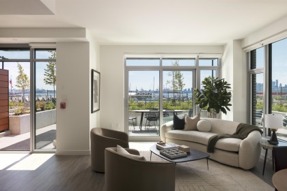 Photo 2 at TH112 - 755 Harbourside Drive, Harbourside, North Vancouver