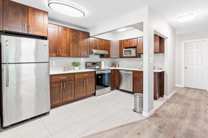 Photo 8 at 206 - 1149 W 11th Avenue, Vancouver West