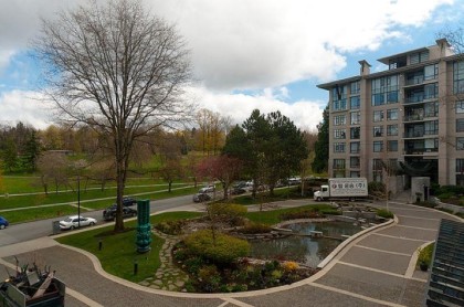 Photo 2 at 320 - 4685 Valley Drive, Vancouver West