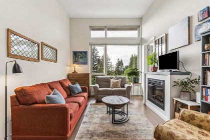 Photo 2 at 404 - 159 W 22nd Street, Central Lonsdale, North Vancouver
