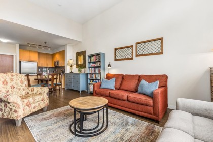 Photo 4 at 404 - 159 W 22nd Street, Central Lonsdale, North Vancouver