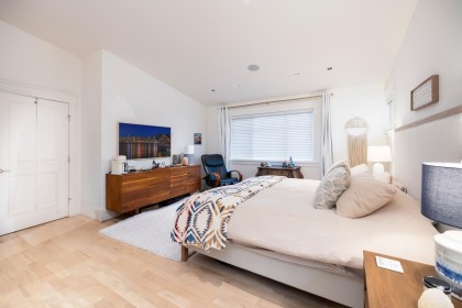 Photo 19 at 1232 Harris Avenue, Deep Cove, North Vancouver