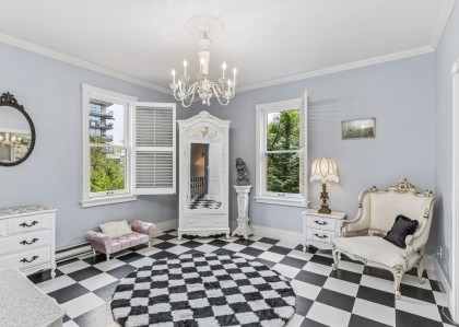 Photo 17 at 557 Lonsdale Avenue, Lower Lonsdale, North Vancouver