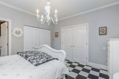 Photo 21 at 557 Lonsdale Avenue, Lower Lonsdale, North Vancouver