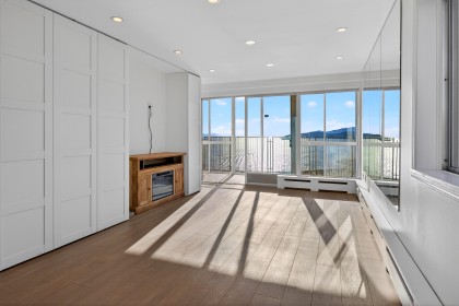 Photo 16 at 1404 - 150 24th Street, Dundarave, West Vancouver