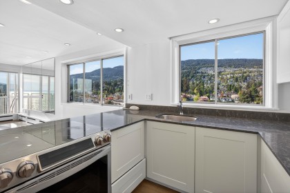 Photo 19 at 1404 - 150 24th Street, Dundarave, West Vancouver