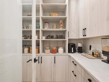 Photo 6 at 1260 Plateau Drive, Pemberton Heights, North Vancouver
