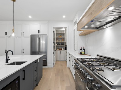 Photo 5 at 1260 Plateau Drive, Pemberton Heights, North Vancouver