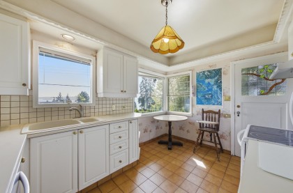 Photo 9 at 2657 Haywood Avenue, Dundarave, West Vancouver