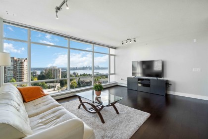 Photo 5 at 901 - 1320 Chesterfield Avenue, Central Lonsdale, North Vancouver