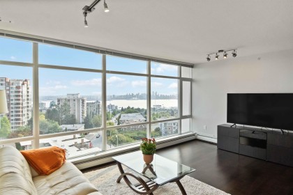 Photo 4 at 901 - 1320 Chesterfield Avenue, Central Lonsdale, North Vancouver