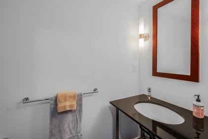 Photo 10 at 207 - 122 E 3rd Street, Lower Lonsdale, North Vancouver
