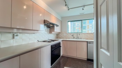 Photo 15 at 1206 - 909 Burrard Street, West End VW, Vancouver West
