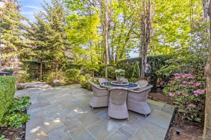 Photo 2 at 3113 W 42nd Avenue, Kerrisdale, Vancouver West