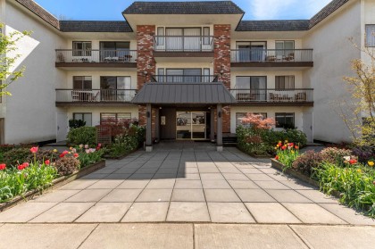 Photo 9 at 103 - 2040 Cornwall Avenue, Kitsilano, Vancouver West