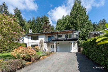 Photo 1 at 1422 Kilmer Road, Lynn Valley, North Vancouver