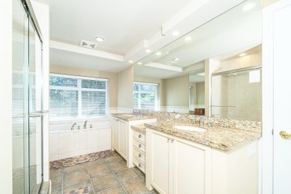 Photo 27 at 550 Keith Road, Park Royal, West Vancouver