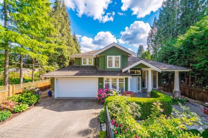 Photo 1 at 550 Keith Road, Park Royal, West Vancouver