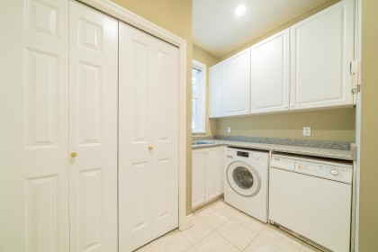 Photo 18 at 550 Keith Road, Park Royal, West Vancouver
