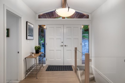 Photo 12 at 4615 Woodgreen Drive, Cypress Park Estates, West Vancouver