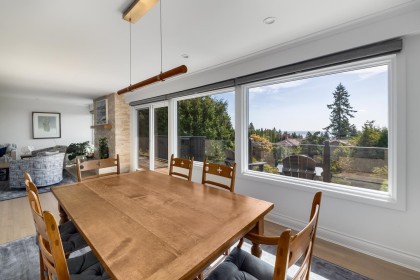 Photo 5 at 4615 Woodgreen Drive, Cypress Park Estates, West Vancouver
