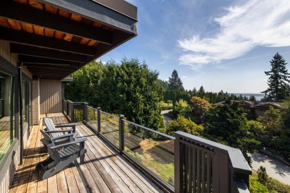 Photo 11 at 4615 Woodgreen Drive, Cypress Park Estates, West Vancouver