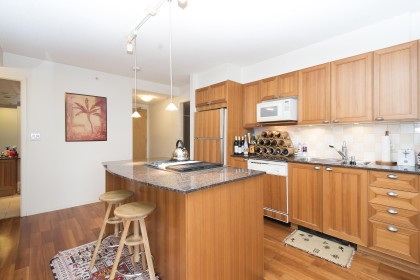 Photo 6 at 307 - 1723 Alberni Street, West End VW, Vancouver West