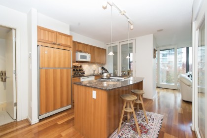 Photo 3 at 307 - 1723 Alberni Street, West End VW, Vancouver West