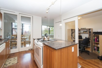 Photo 4 at 307 - 1723 Alberni Street, West End VW, Vancouver West