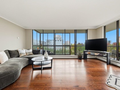Photo 4 at 704 - 114 W Keith Road, Central Lonsdale, North Vancouver