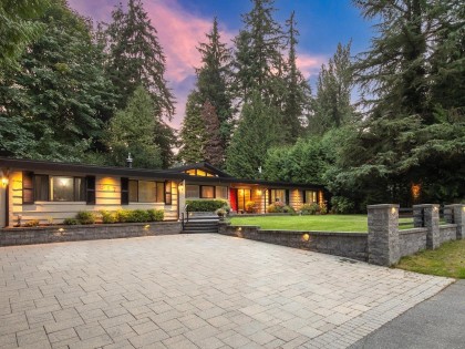 Photo 2 at 837 Wildwood Place, British Properties, West Vancouver