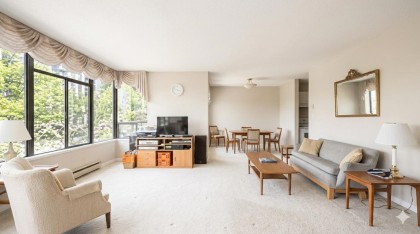 Photo 6 at 302 - 1480 Duchess Avenue, Ambleside, West Vancouver