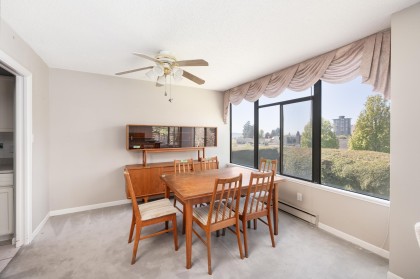 Photo 13 at 302 - 1480 Duchess Avenue, Ambleside, West Vancouver
