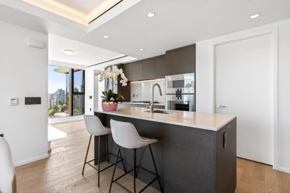 Photo 6 at 1606 - 1482 Robson Street, West End VW, Vancouver West