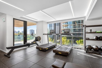 Photo 38 at 1606 - 1482 Robson Street, West End VW, Vancouver West