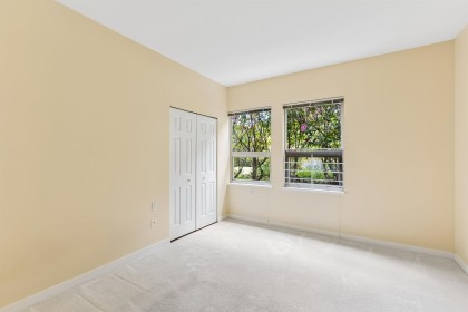 Photo 13 at 105 - 843 22nd Street, Dundarave, West Vancouver