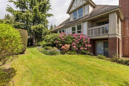 Photo 26 at 105 - 843 22nd Street, Dundarave, West Vancouver