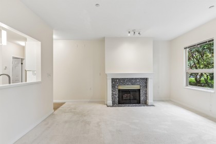 Photo 3 at 105 - 843 22nd Street, Dundarave, West Vancouver