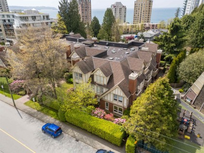 Photo 37 at 105 - 843 22nd Street, Dundarave, West Vancouver