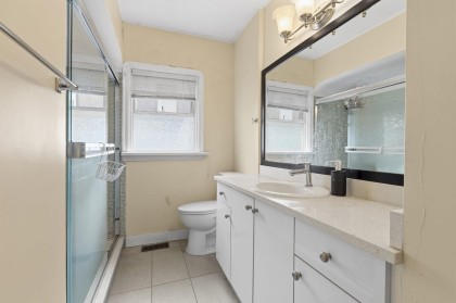 Photo 13 at 1479 W 57th Avenue, South Granville, Vancouver West
