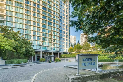 Photo 27 at 3707 - 1009 Expo Boulevard, Yaletown, Vancouver West