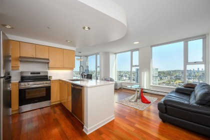 Photo 7 at 3707 - 1009 Expo Boulevard, Yaletown, Vancouver West