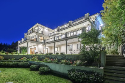 Photo 2 at 618 Hawstead Place, British Properties, West Vancouver