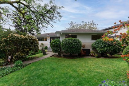 Photo 1 at 509 Granada Crescent, Upper Delbrook, North Vancouver
