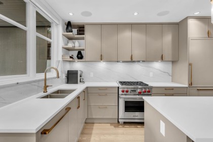 Photo 2 at 1986 W 11th Avenue, Kitsilano, Vancouver West