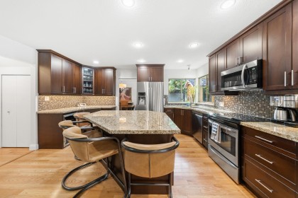 Photo 13 at 1216 Plateau Drive, Pemberton Heights, North Vancouver