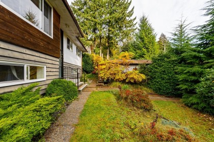 Photo 3 at 4377 Mountain Highway, Lynn Valley, North Vancouver