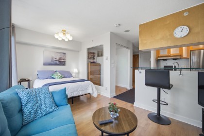 Photo 3 at 706 - 1003 Burnaby Street, West End VW, Vancouver West