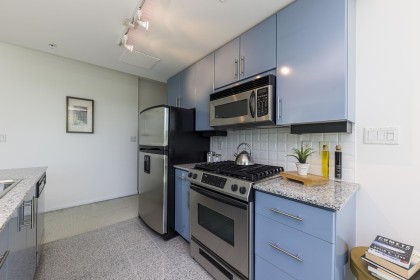Photo 12 at 303 - 168 E Esplanade, Lower Lonsdale, North Vancouver